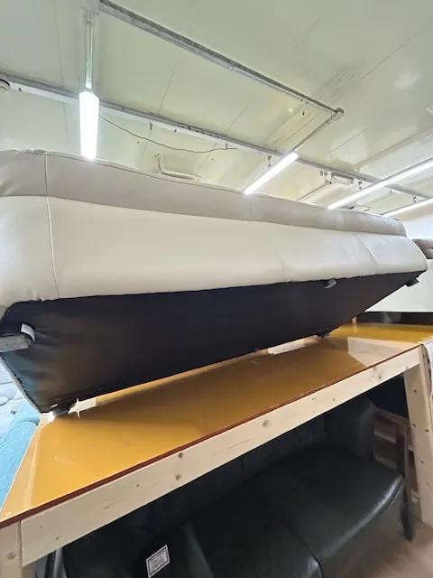 レザーソファ-03