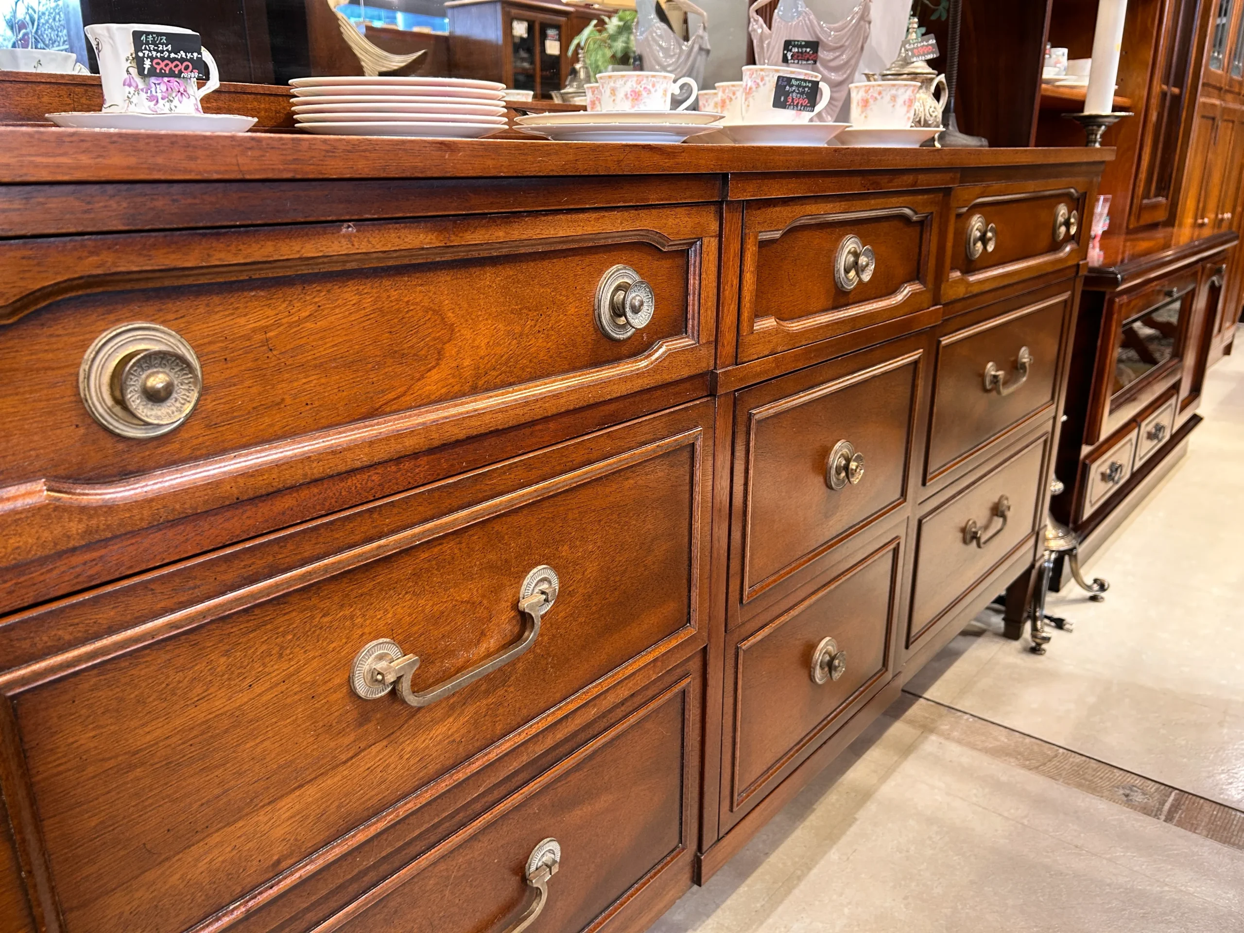 ドレクセルヘリテイジ トライユン ミラーバックチェスト-03