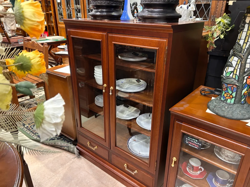 マルニ地中海キャビネット