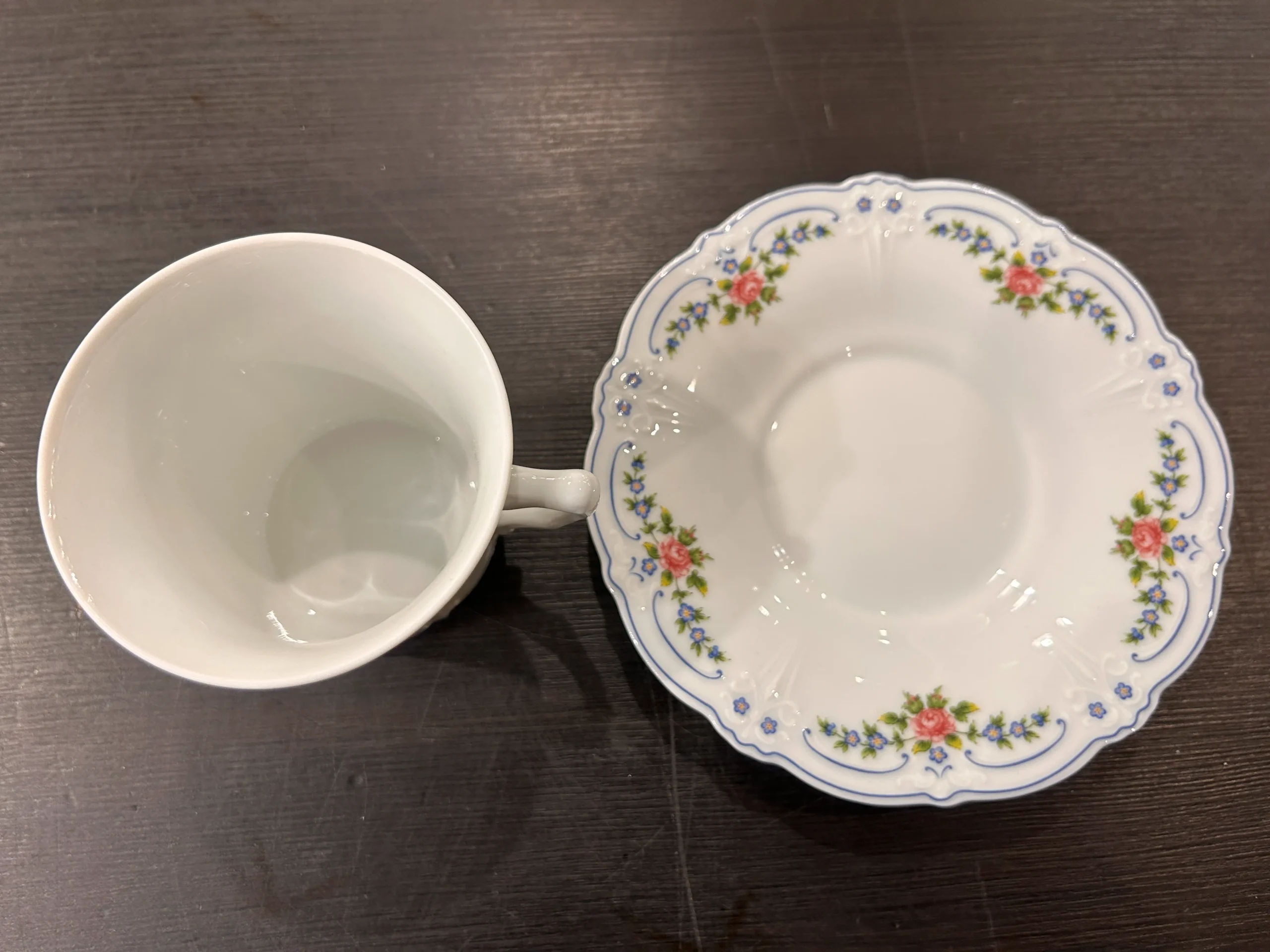 フッチェンロイターカップソーサー-02