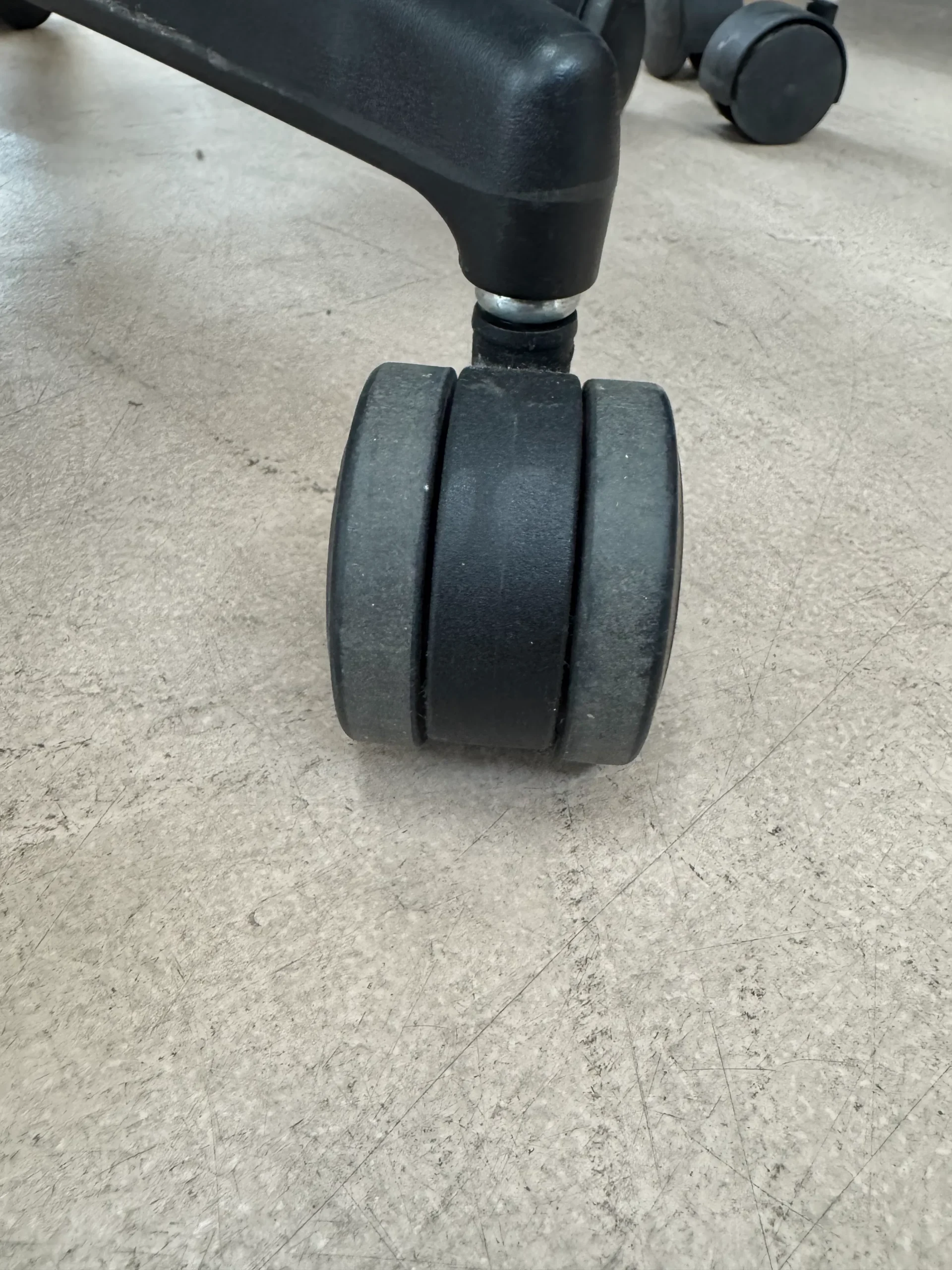 オフィスチェア-04