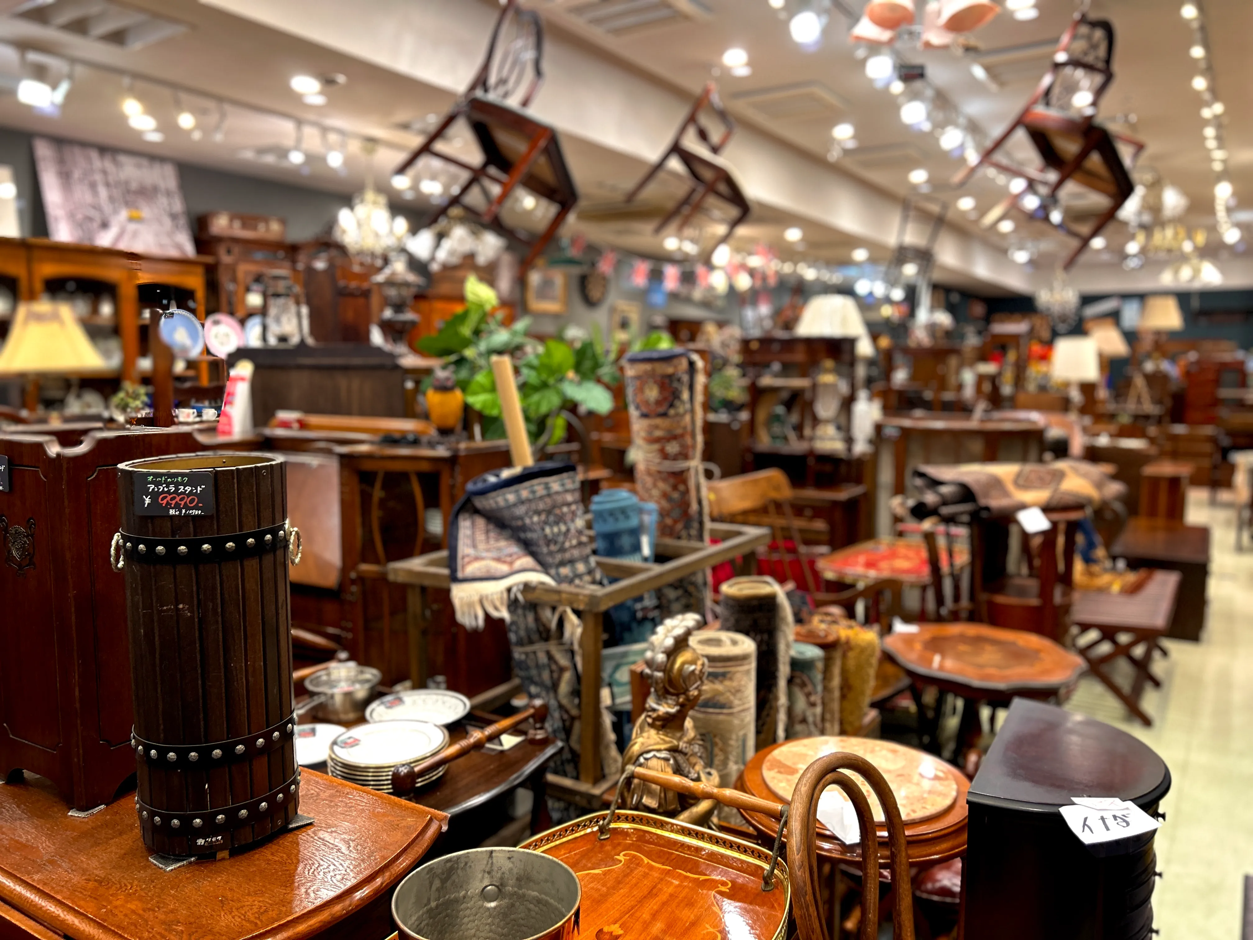 アストンアンティークス 04