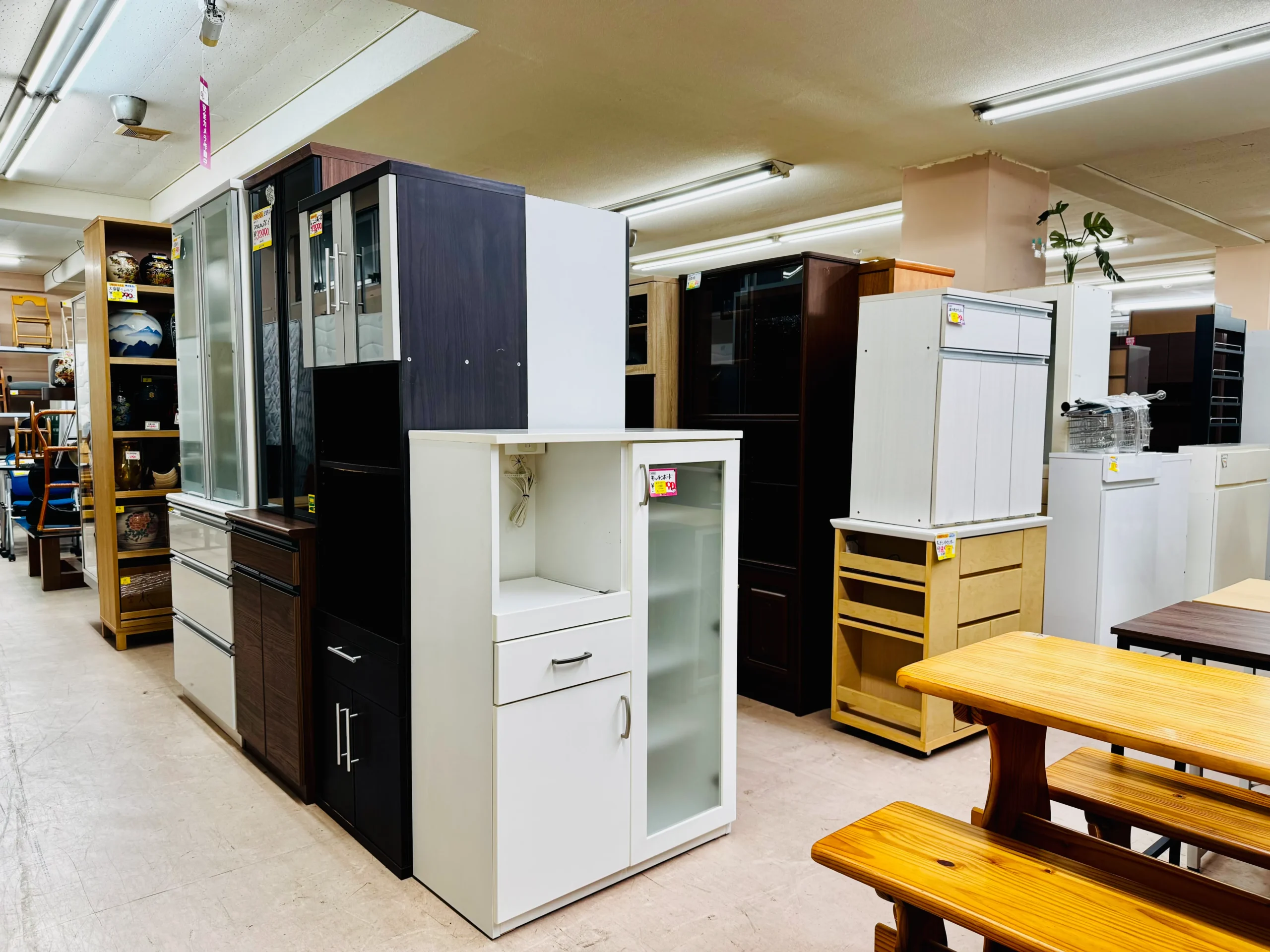 Aston 沼津 西間門店 04