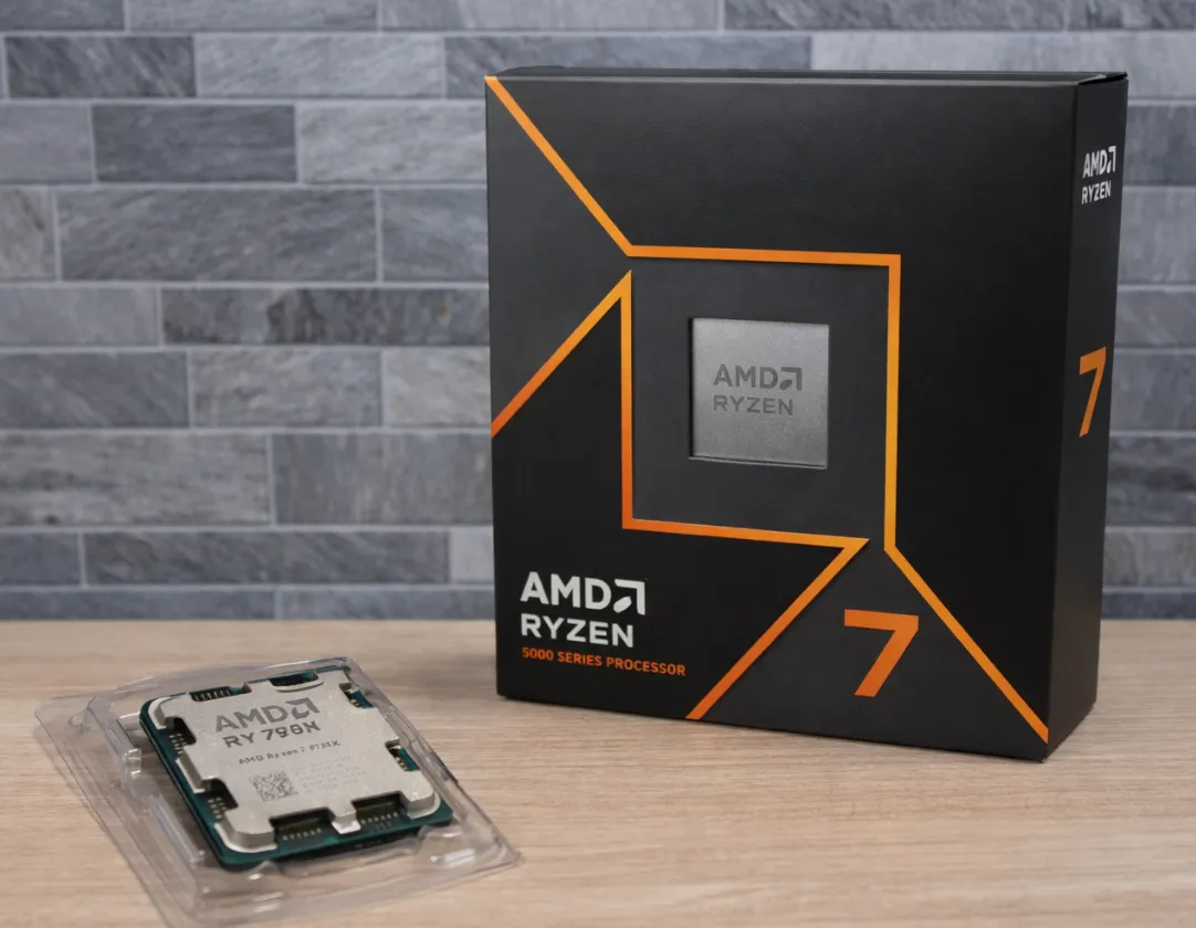 CPU AMD Ryzen 7 9700X-02