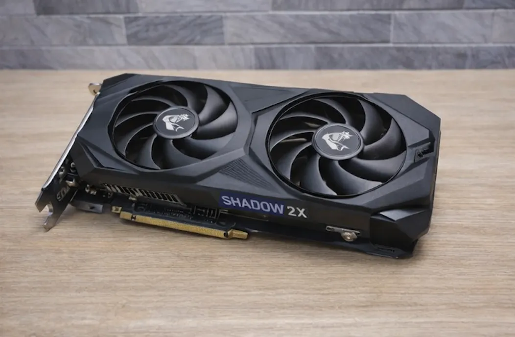 グラフィックボード MSI RTX 5060 Ti 16G SHADOW 2X OC PLUS-01